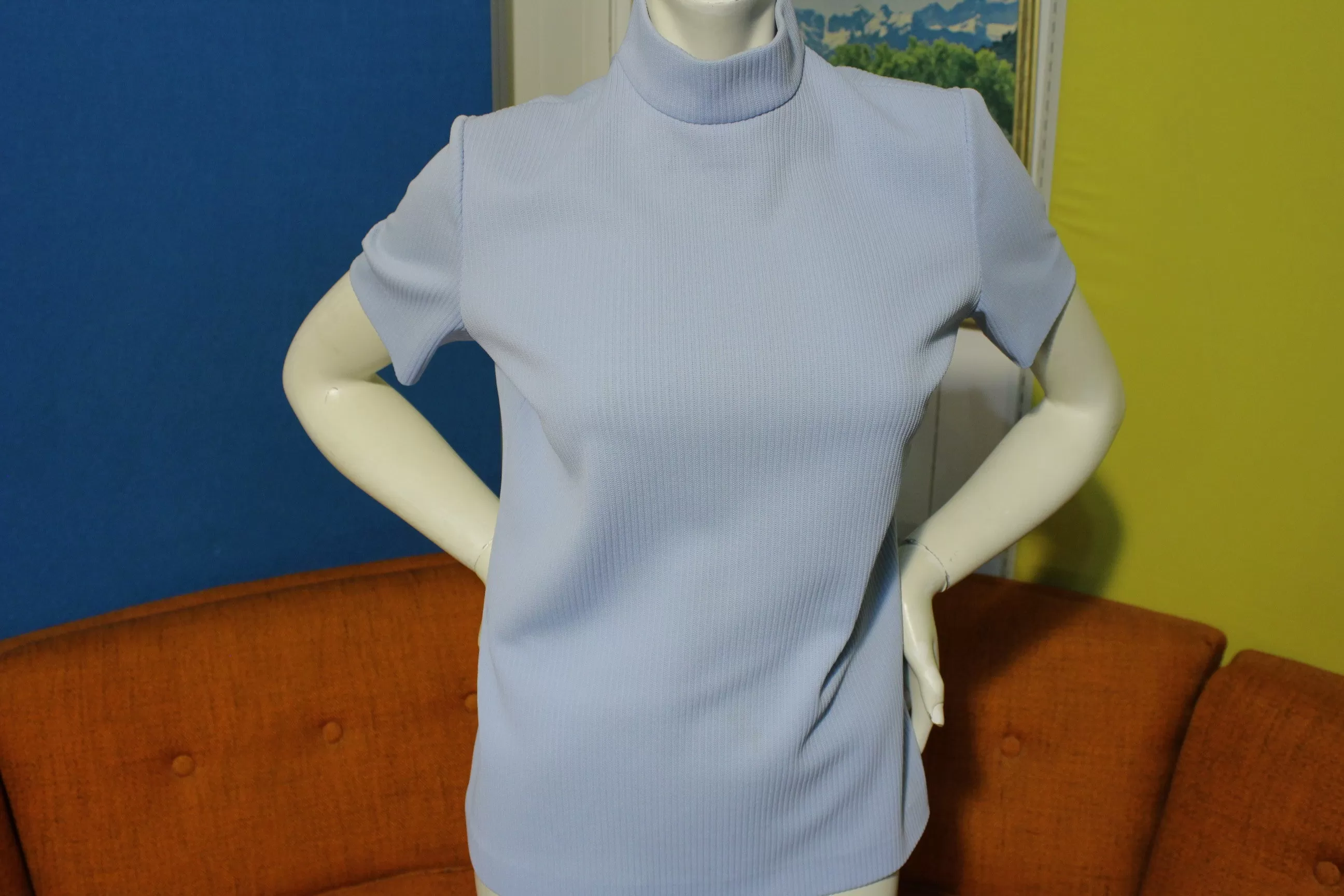 1960's Turtleneck Zip Up  Pin Striped Short Sleeve Knit Shirt. Blue Women's Small