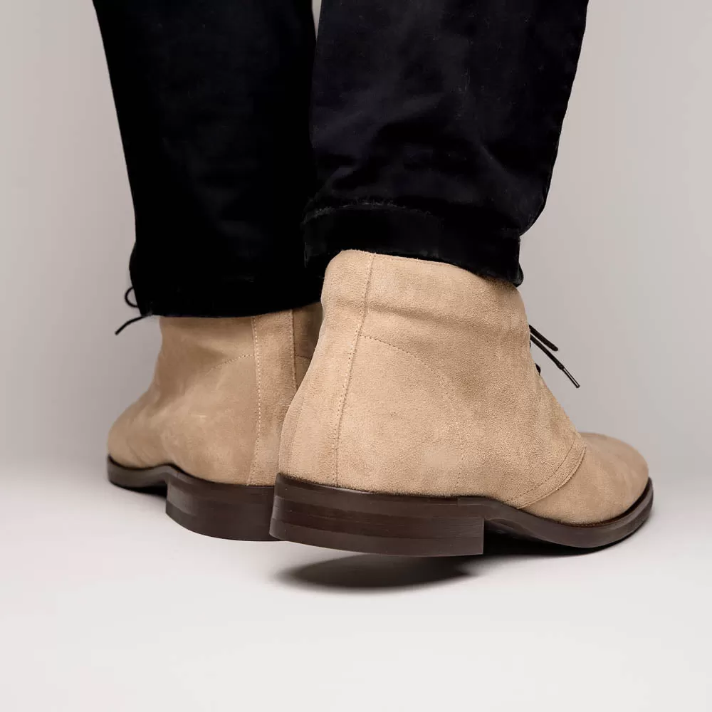 46-592-SND MARCO Suede Calfskin Chukka Boot Sand