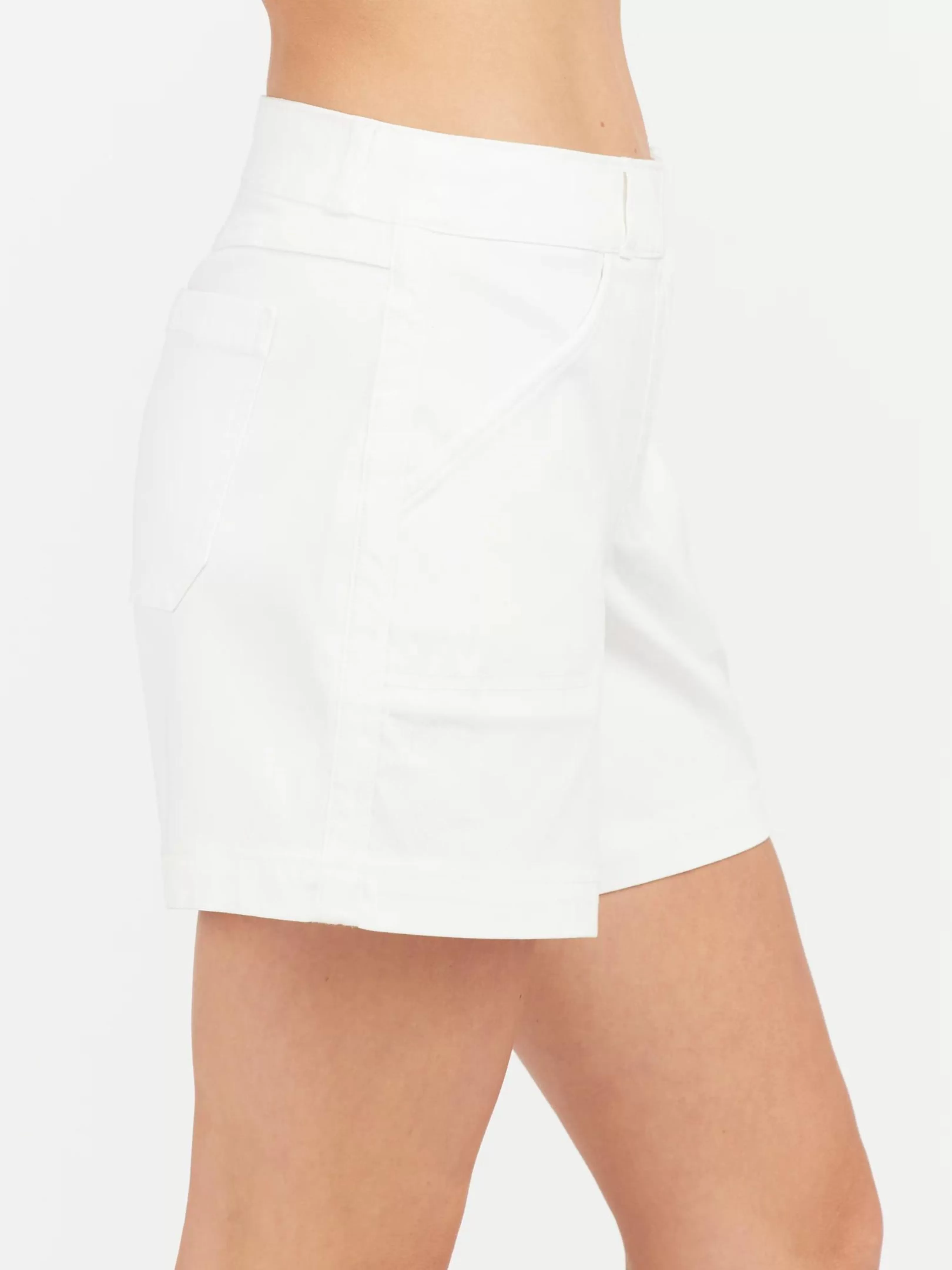 6 Twill Shorts - Bright White