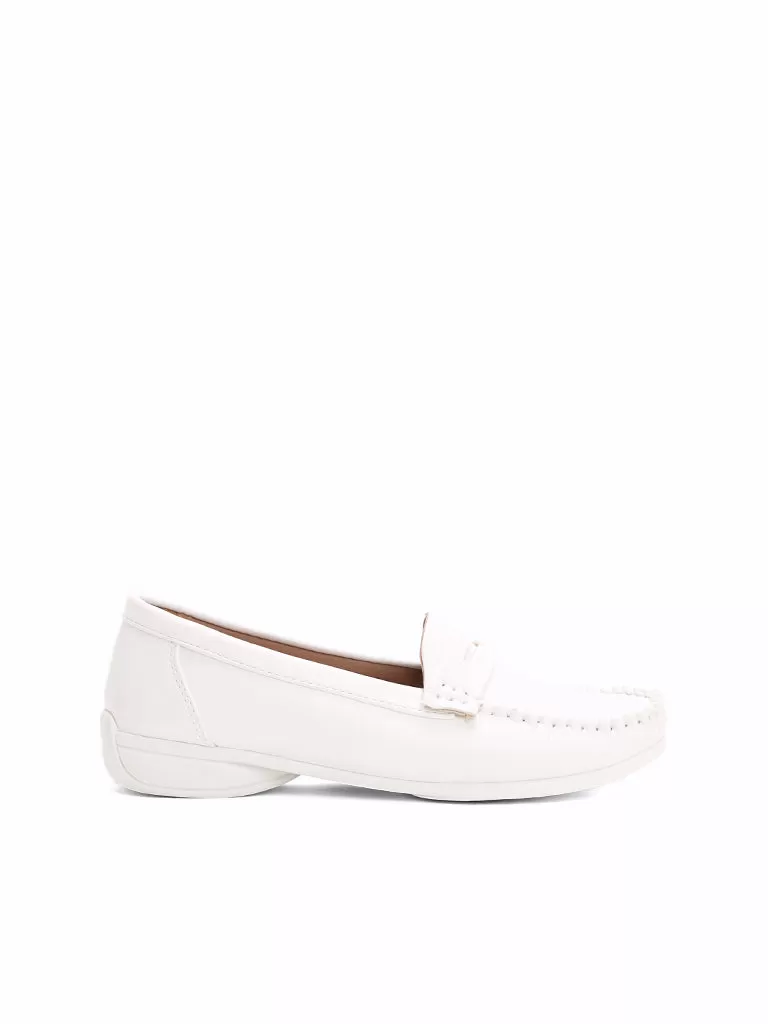 Carnation Flat Loafers