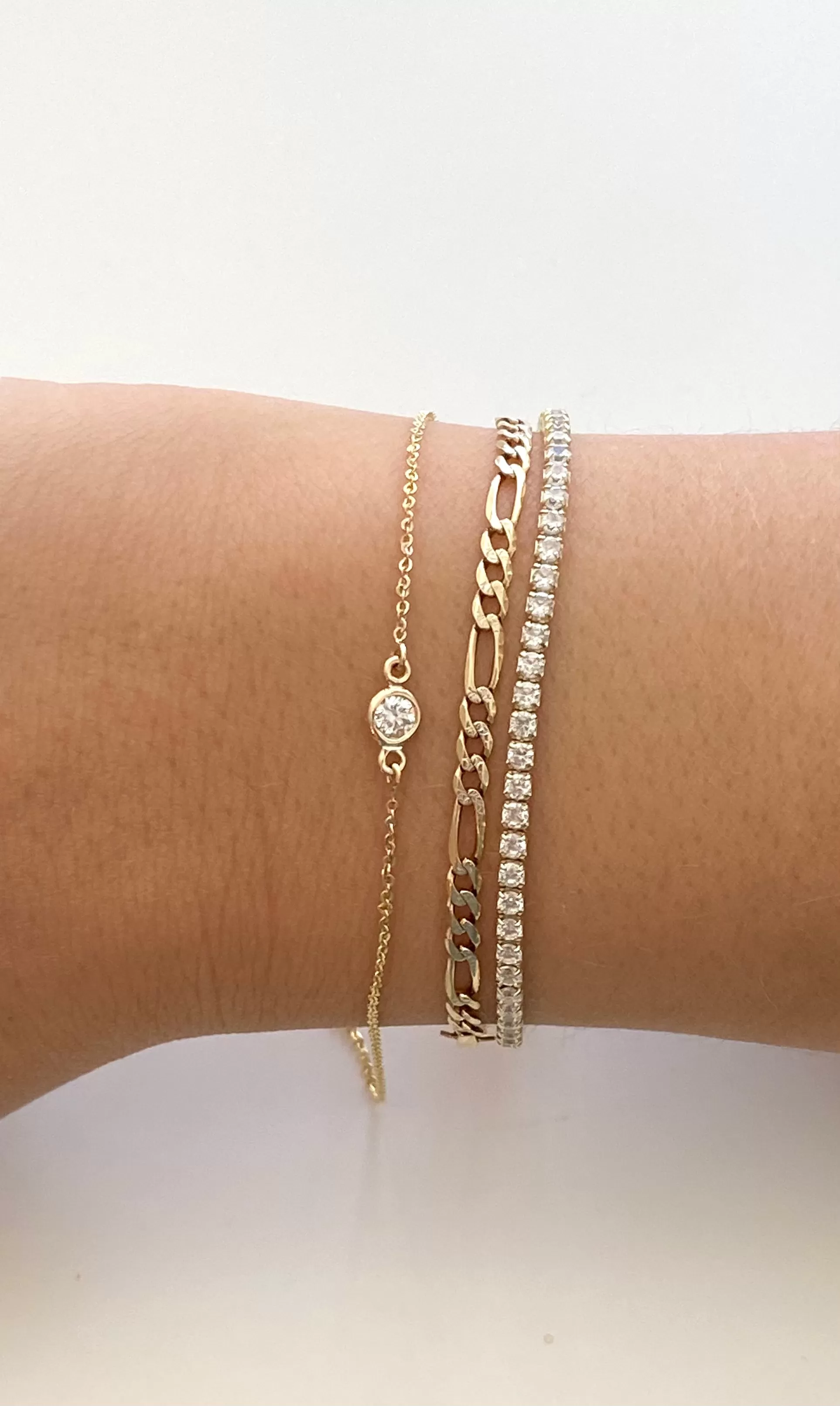 Dainty Diamond Bezel Bracelet