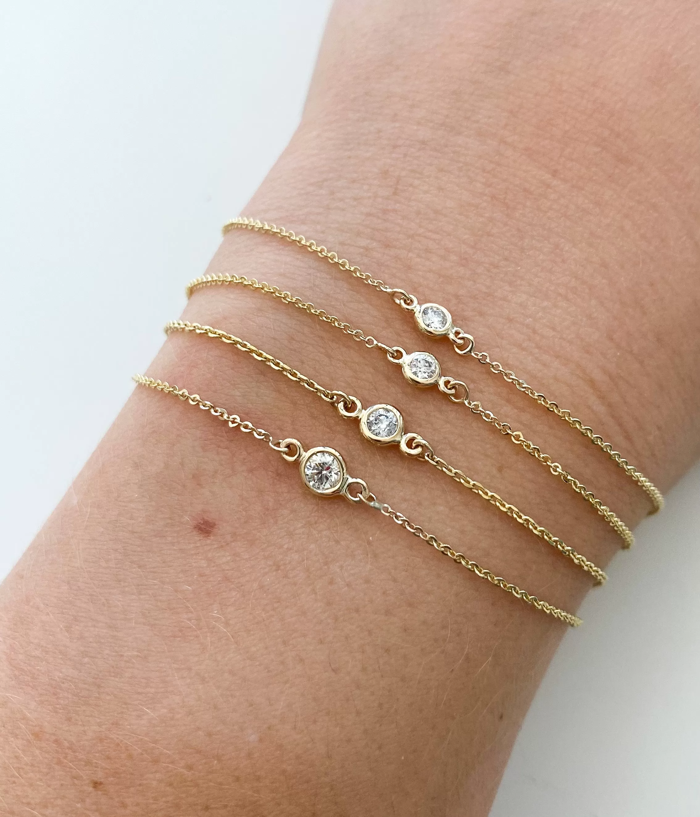 Dainty Diamond Bezel Bracelet