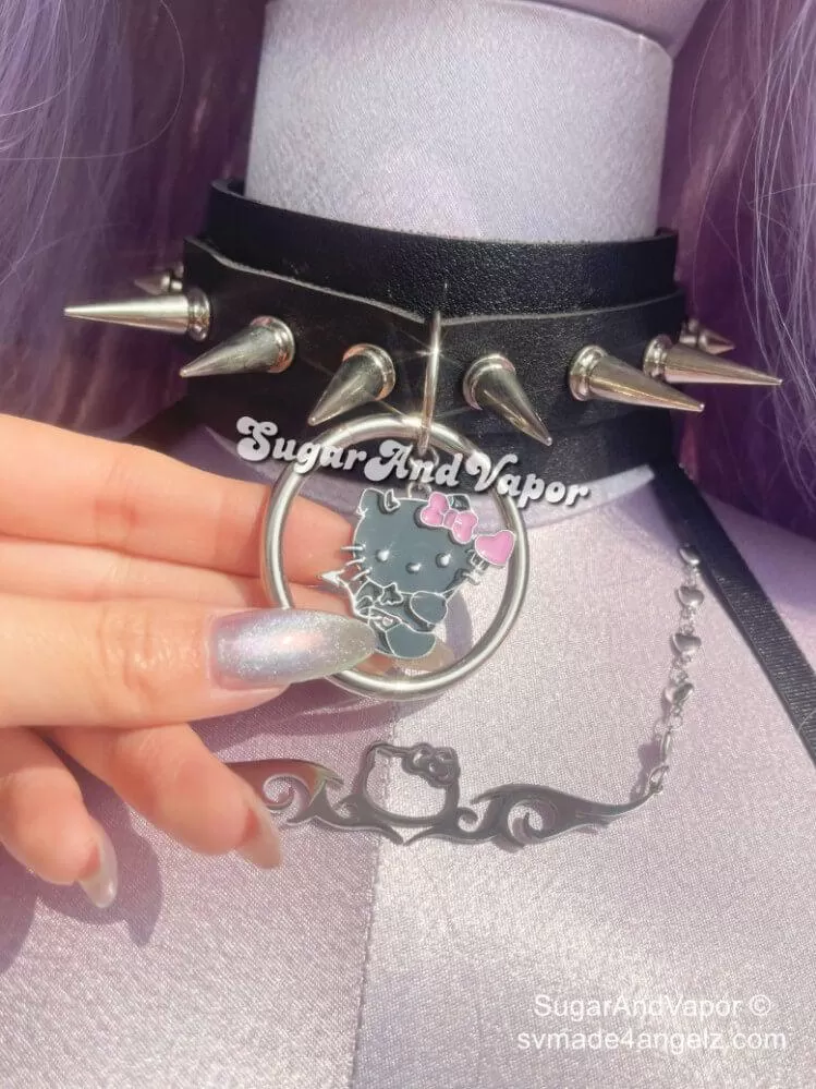 Lita Custom Charm Rivet PU Wide Choker