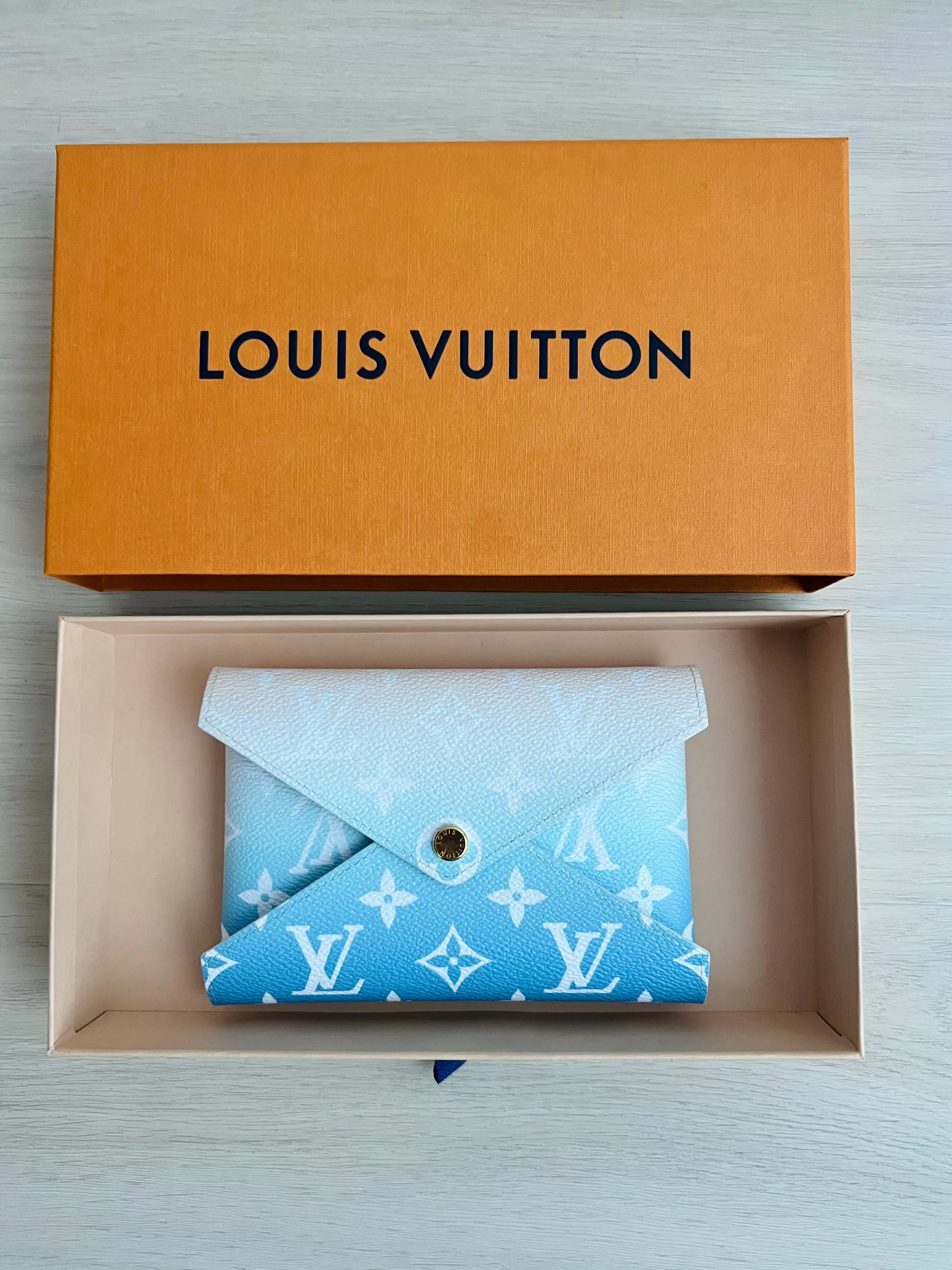 Louis Vuitton Kirigami  Pouch