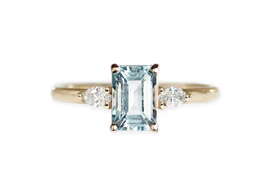 Marina Aquamarine   Diamond Ring