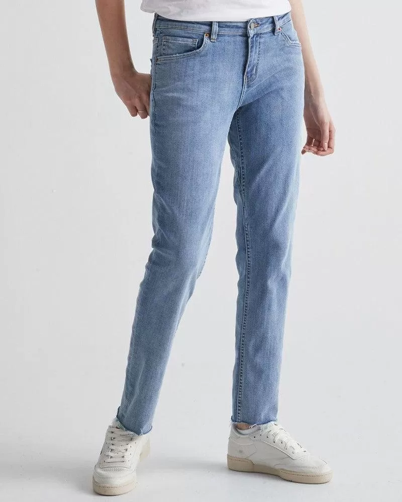 Performance GF Denim in Modern Bleach