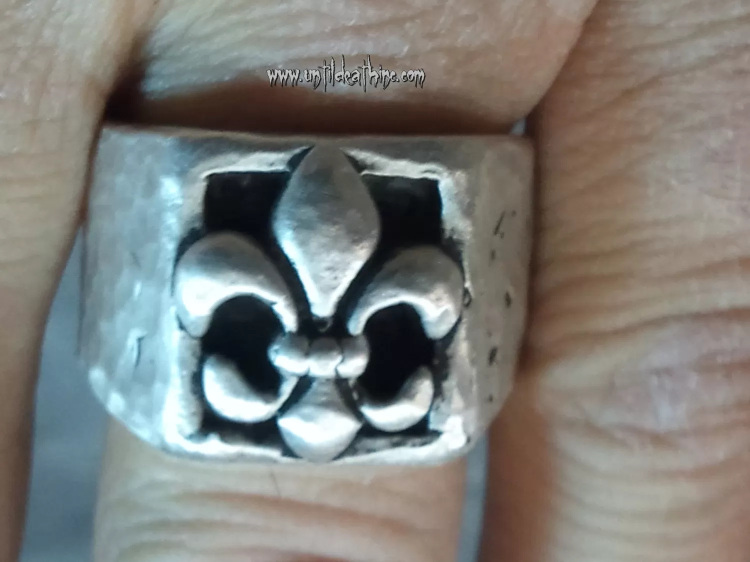 Until Death, Inc. Fleur De Lis Brushed Hammered  Heavy 925 Sterling Silver Ring.-UDINC0022