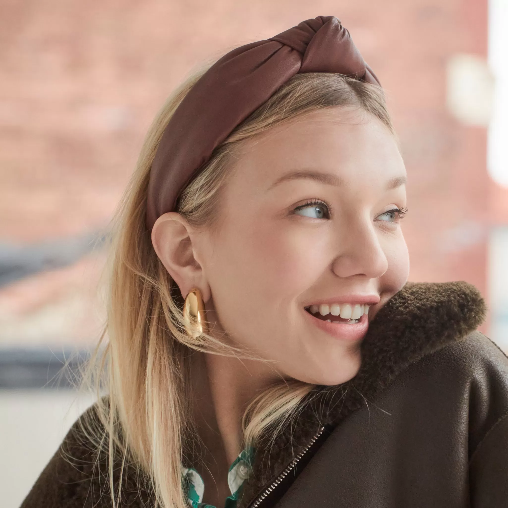 WALNUT FAUX LEATHER KNOTTED HEADBAND